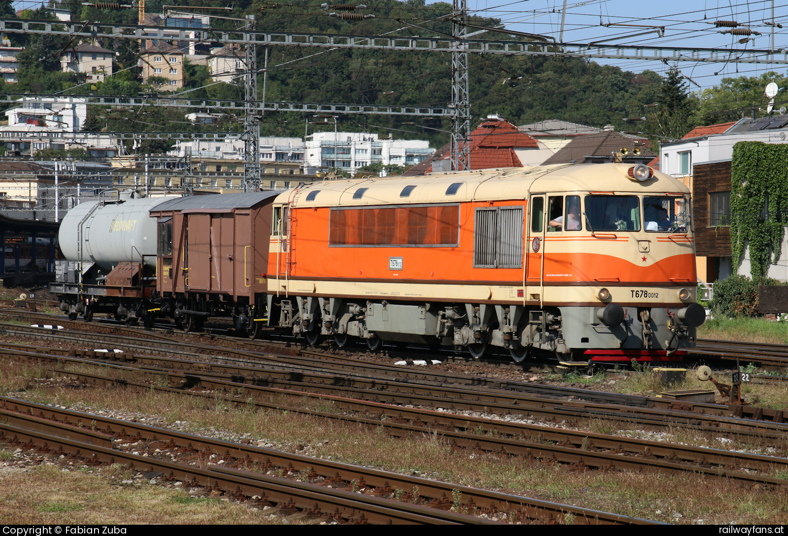 ZSSK T678.0012 in Bratislava main station - Fire Rescue Train  Bratislava hl.st. - Banska Bystrica Railwayfans