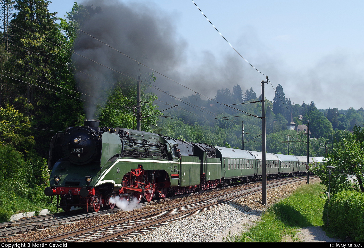 Dampf-Plus 18 201 in Untertullnerbach Westbahn | Wien Westbahnhof - St. Pölten (alt) Railwayfans