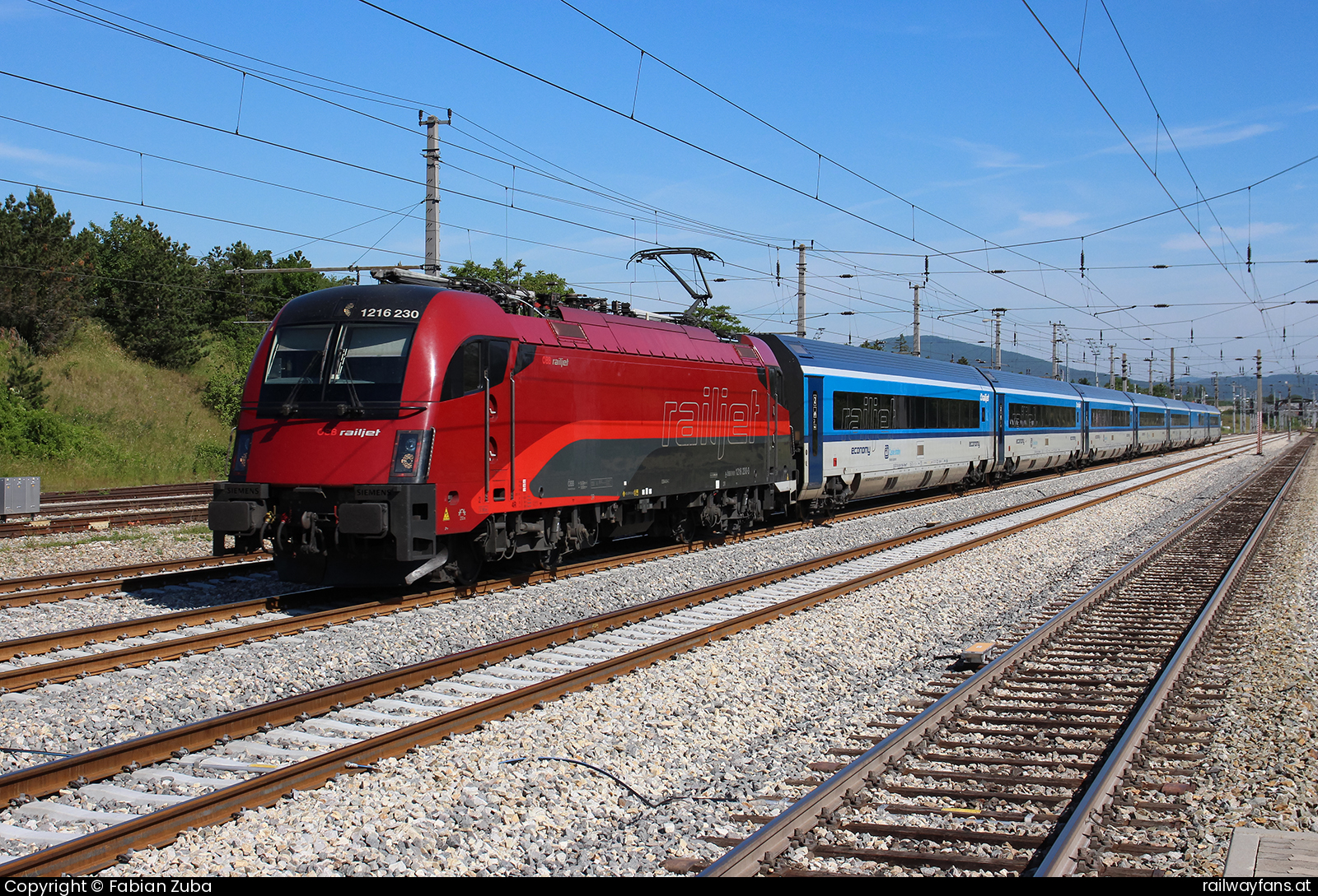 ÖBB 1216 230 in Leobersdorf Südbahn | Wien Hbf -  Spielfeld Straß Railwayfans