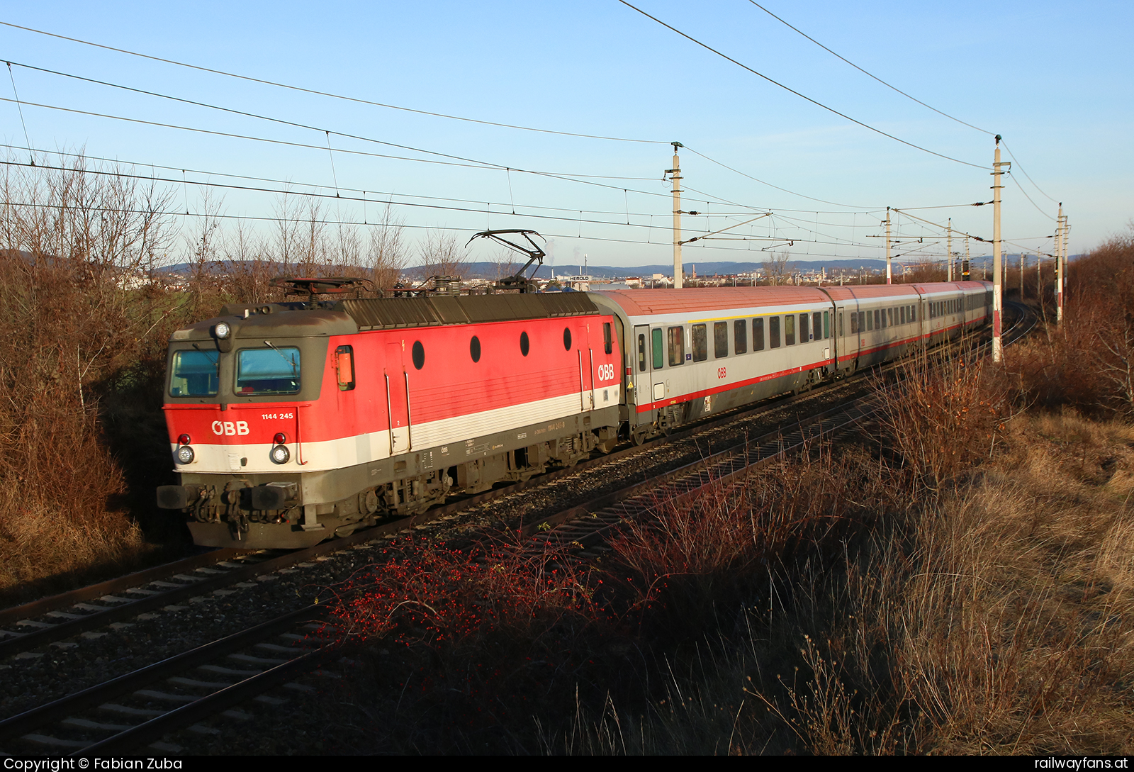 ÖBB 1144 245 Südbahn | Wien Hbf -  Spielfeld Straß Railwayfans