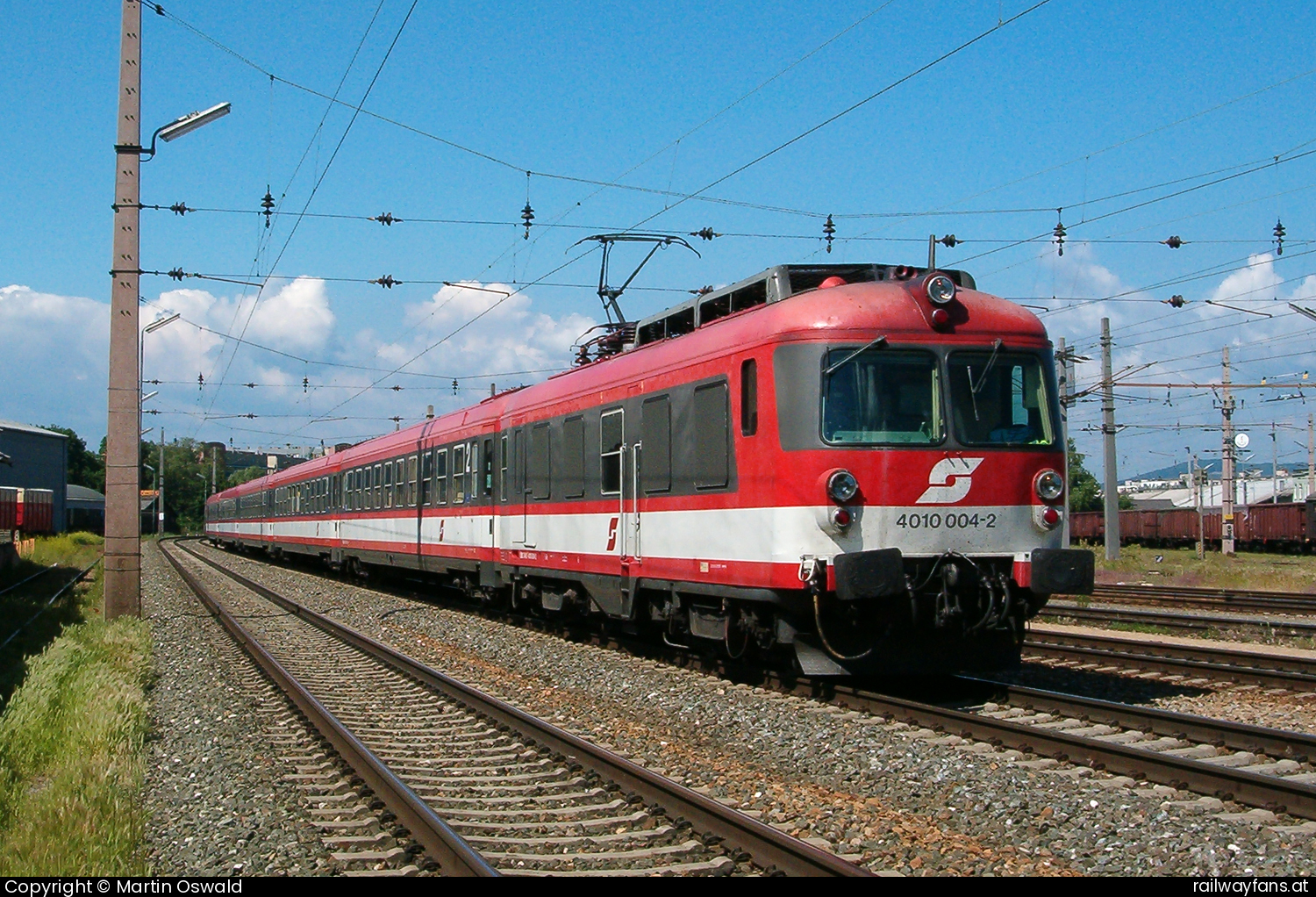 ÖBB 4010 004 in Wien Matzleinsdorf mit dem EC550 Südbahn | Wien Hbf -  Spielfeld Straß Railwayfans