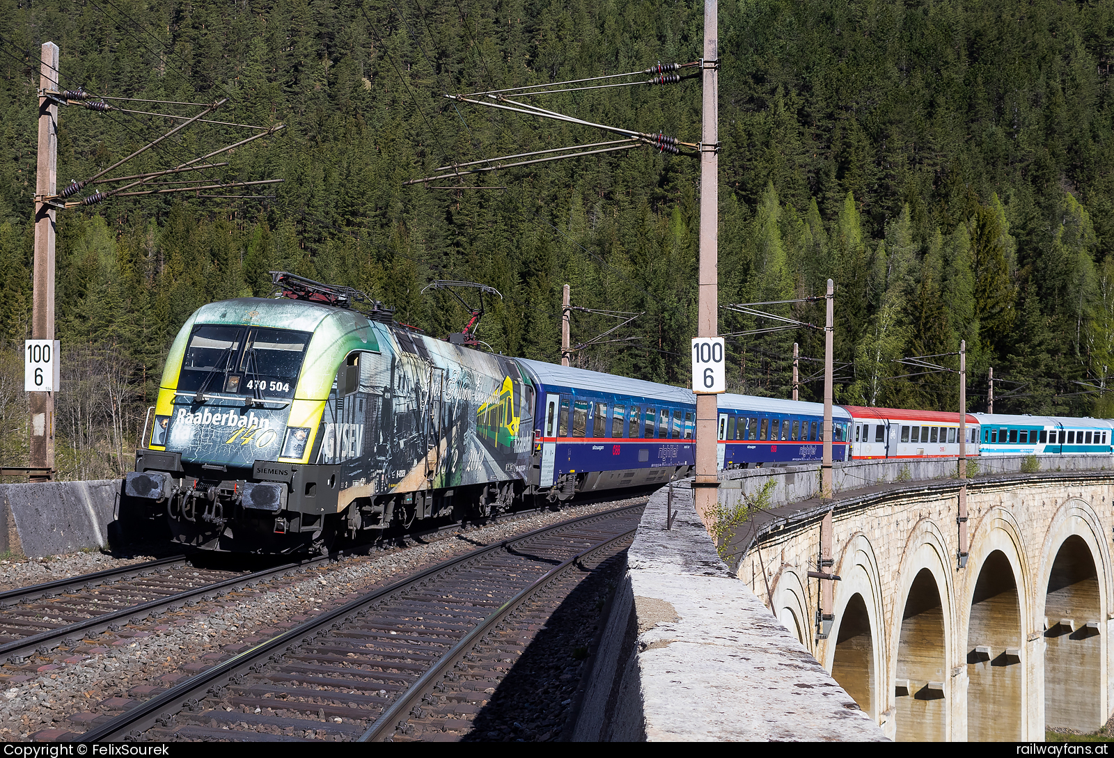 GYSEV 470 504 in Breitenstein mit dem EC 151 (Emona) Südbahn | Wien Hbf -  Spielfeld Straß Railwayfans