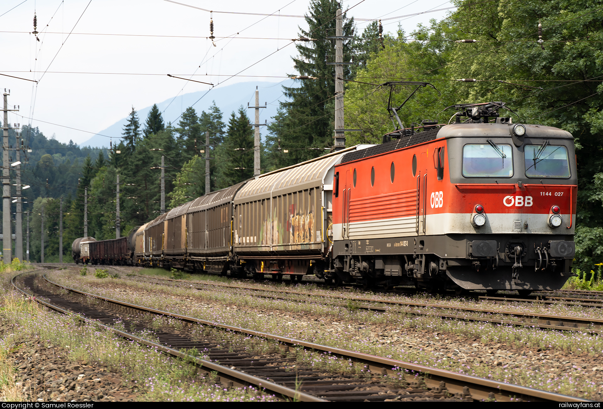 ÖBB 1144 027 in Freie Strecke Karawankenbahn | Villach Hbf - Jesenice Railwayfans