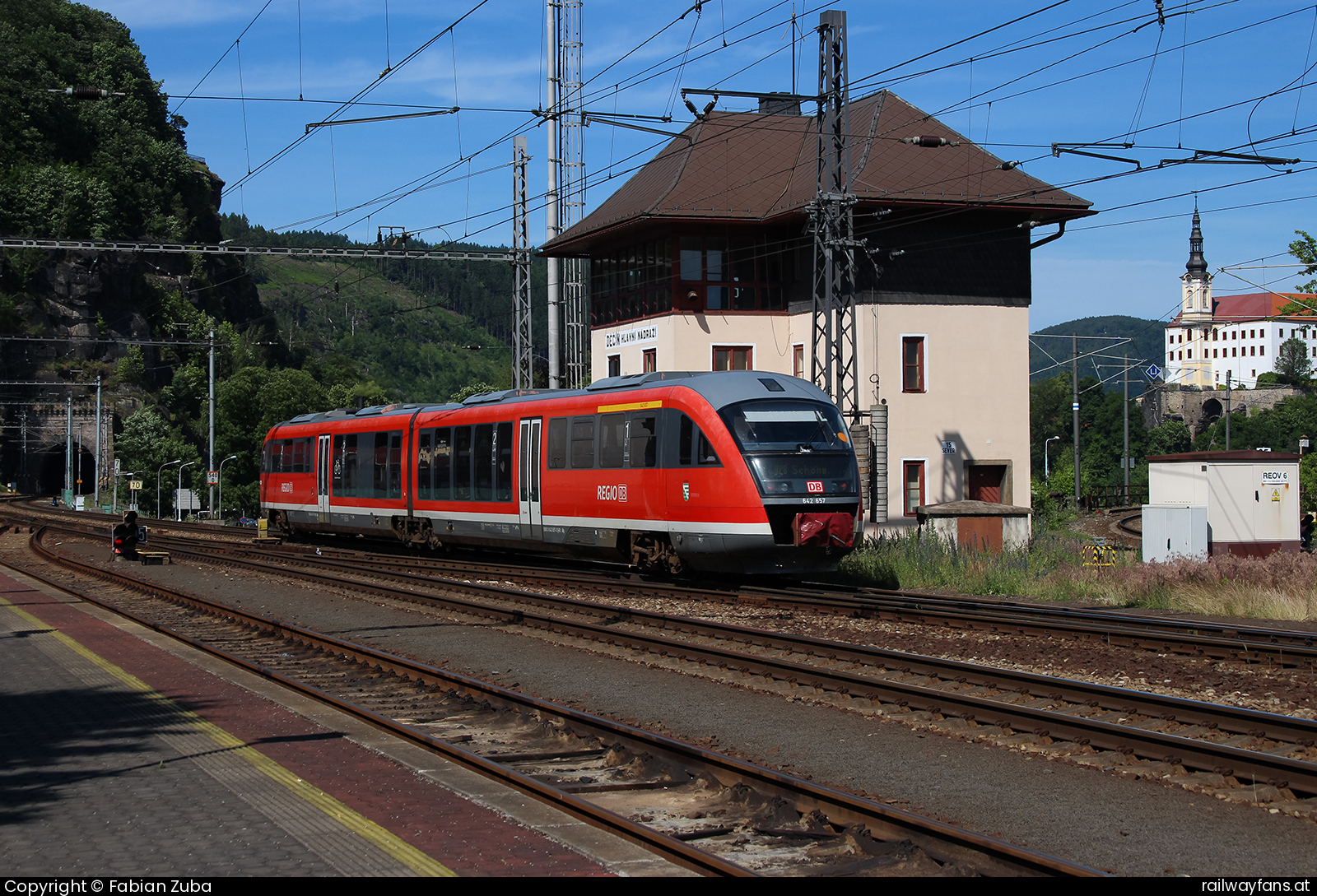 DB Regio 642 657 in Decin hl.n. Dresden - Decin (Elbtalbahn) Railwayfans