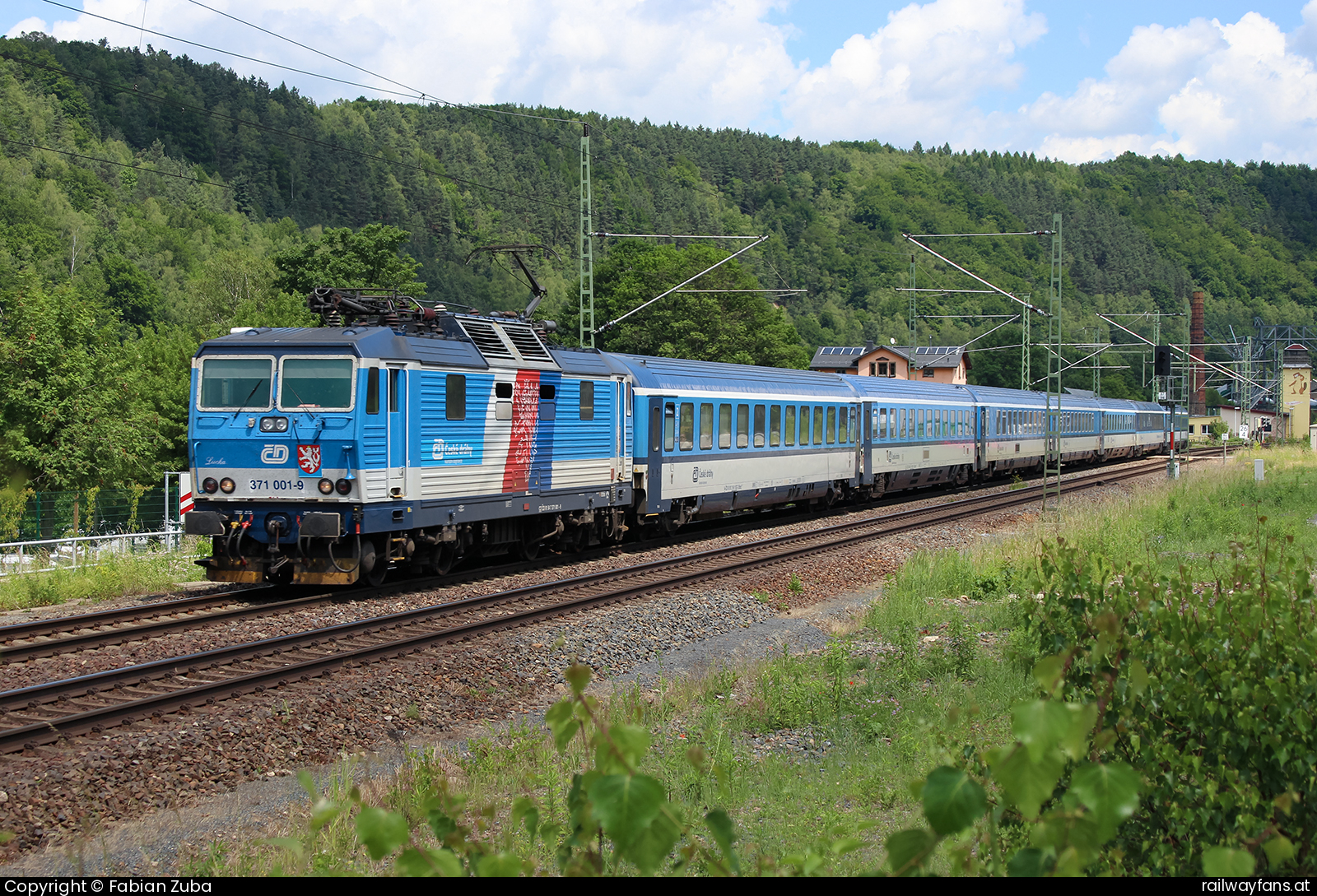 České dráhy 371 001 in Königstein Dresden - Decin (Elbtalbahn) Railwayfans