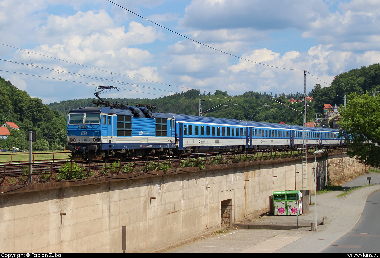 České dráhy 371 015 in Königstein Dresden - Decin (Elbtalbahn) Railwayfans