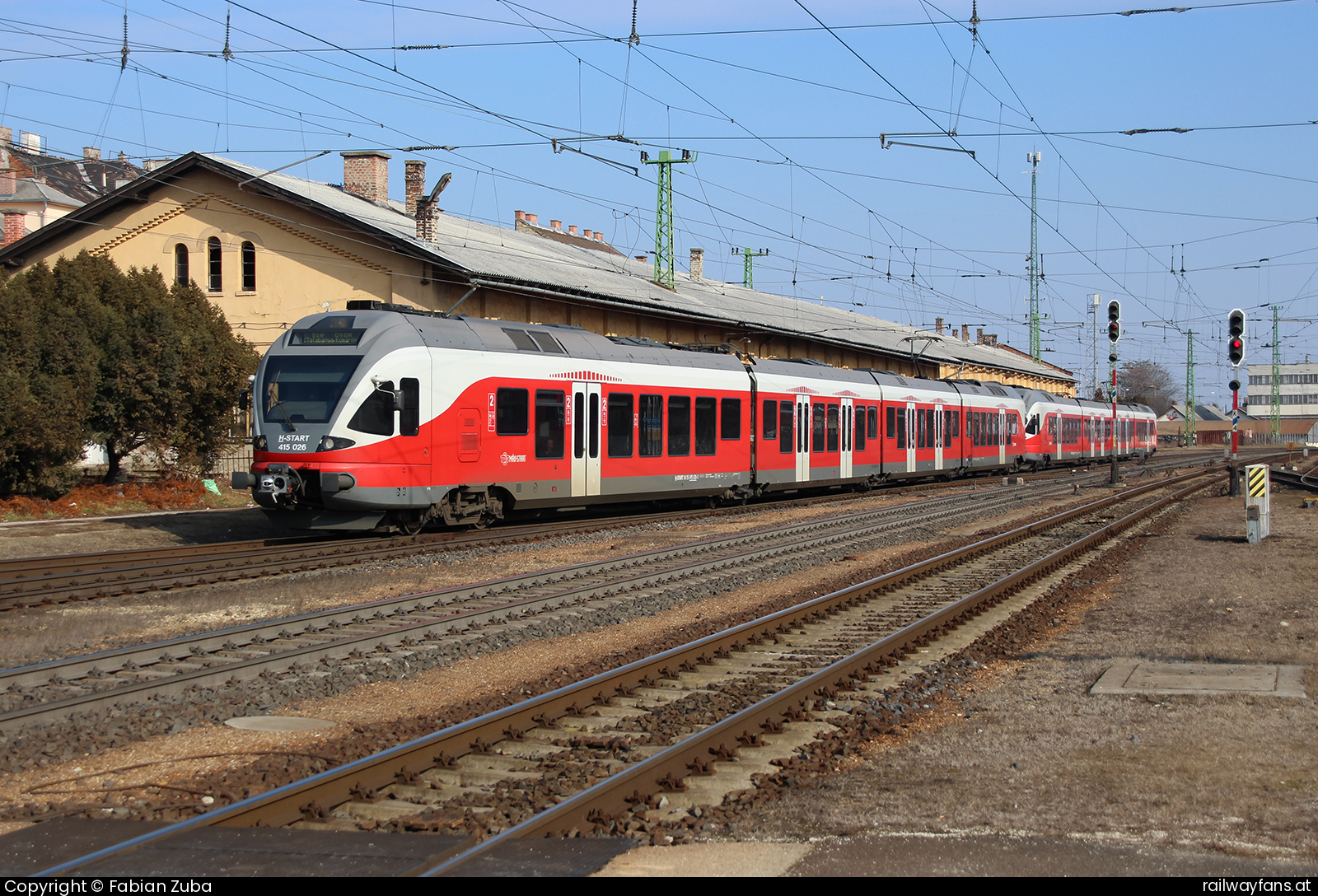 MÁV-START 415 026 in Györ Hegyeshalom - Budapest (Raaber Ostbahn) Railwayfans