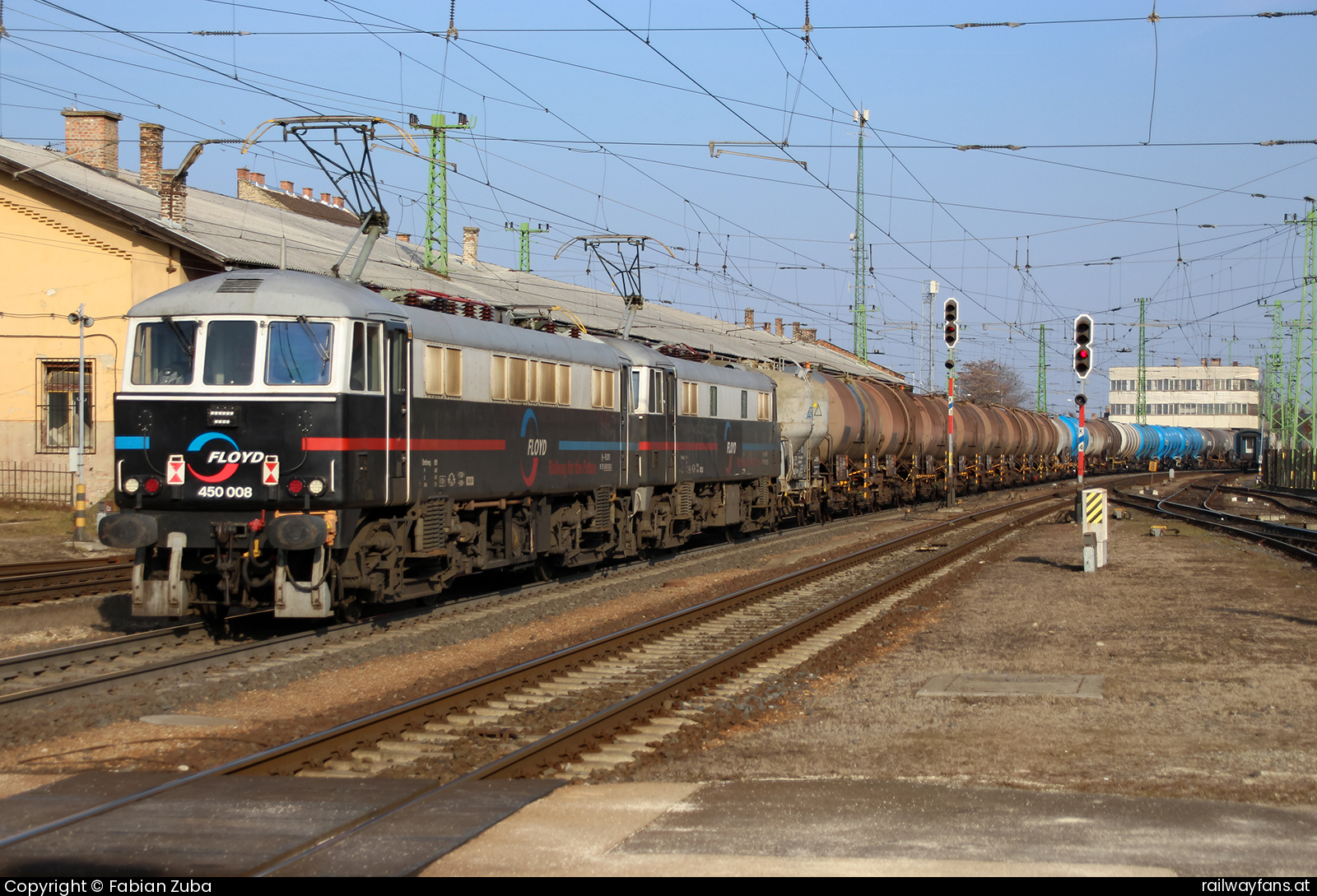 Floyd 450 008 in Györ Hegyeshalom - Budapest (Raaber Ostbahn) Railwayfans