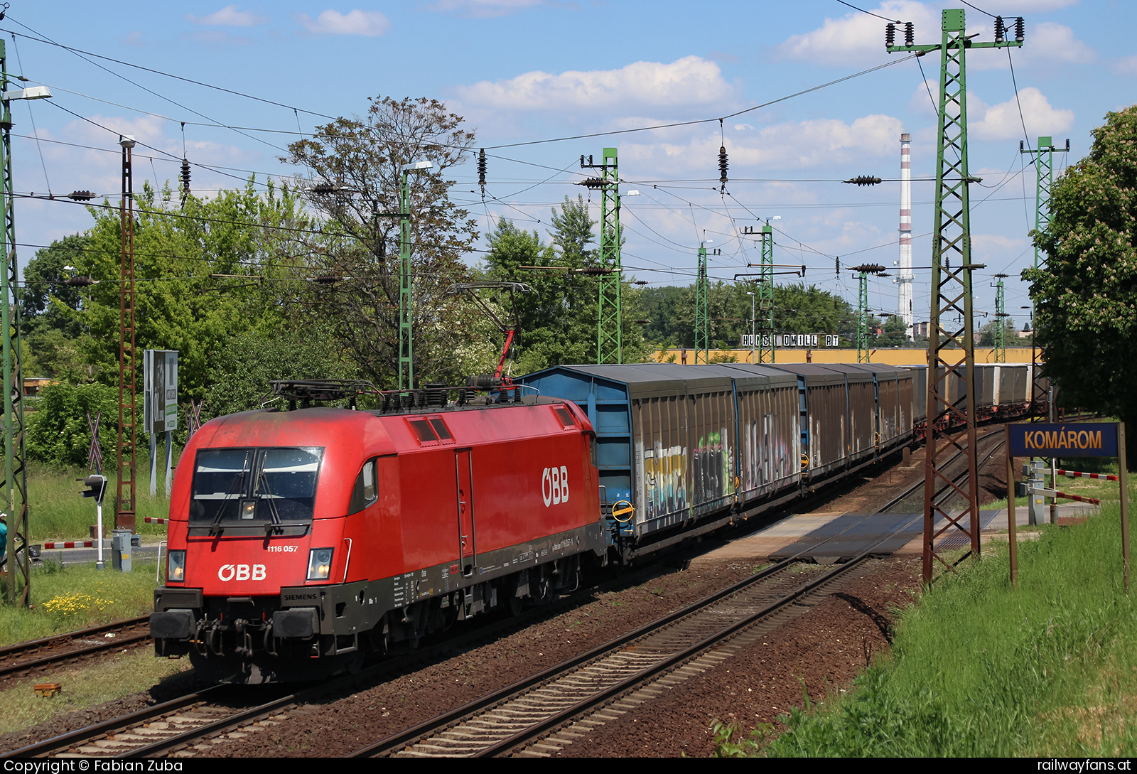 ÖBB 1116 057 in Komarom Hegyeshalom - Budapest (Raaber Ostbahn) Railwayfans