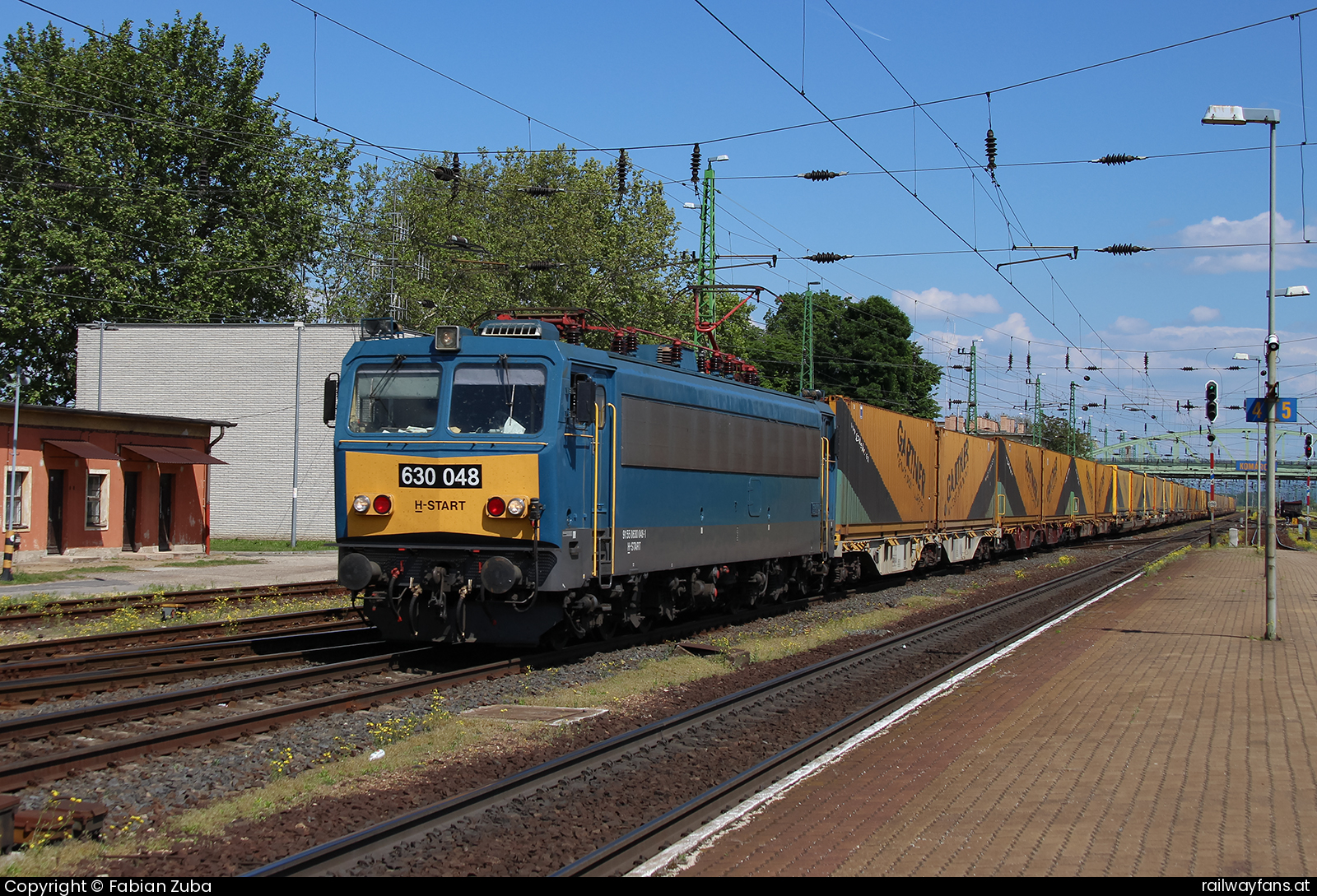 MÁV-START 630 048 in Großhaarbach Hegyeshalom - Budapest (Raaber Ostbahn) Railwayfans