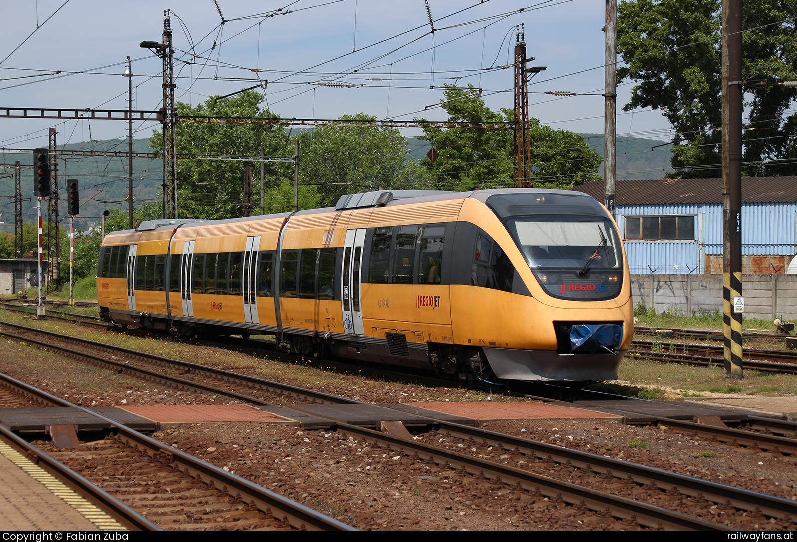 Regiojet 643 363 in Neurandsberg Bratislava - Komarno Railwayfans