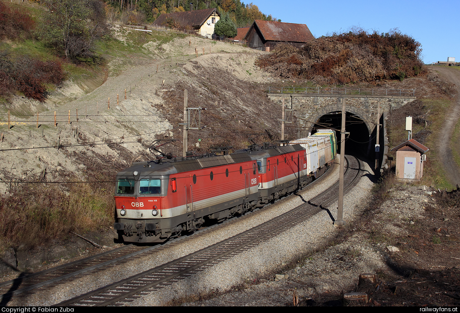 ÖBB 1144 113 in Eichberg Südbahn | Wien Hbf -  Spielfeld Straß Railwayfans