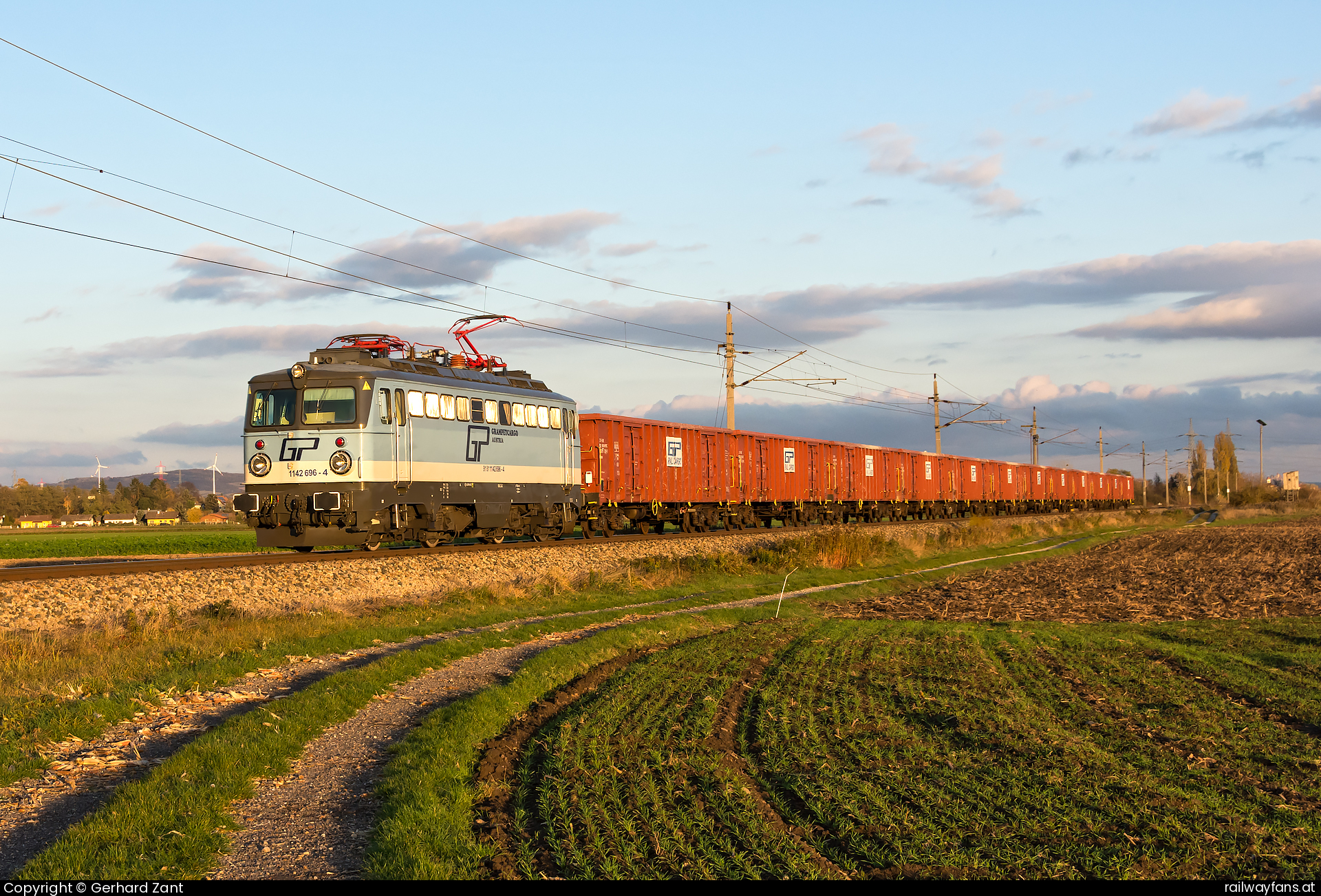 GCA 1142 696 in Prackenbach Absdorf - Stockerau Railwayfans