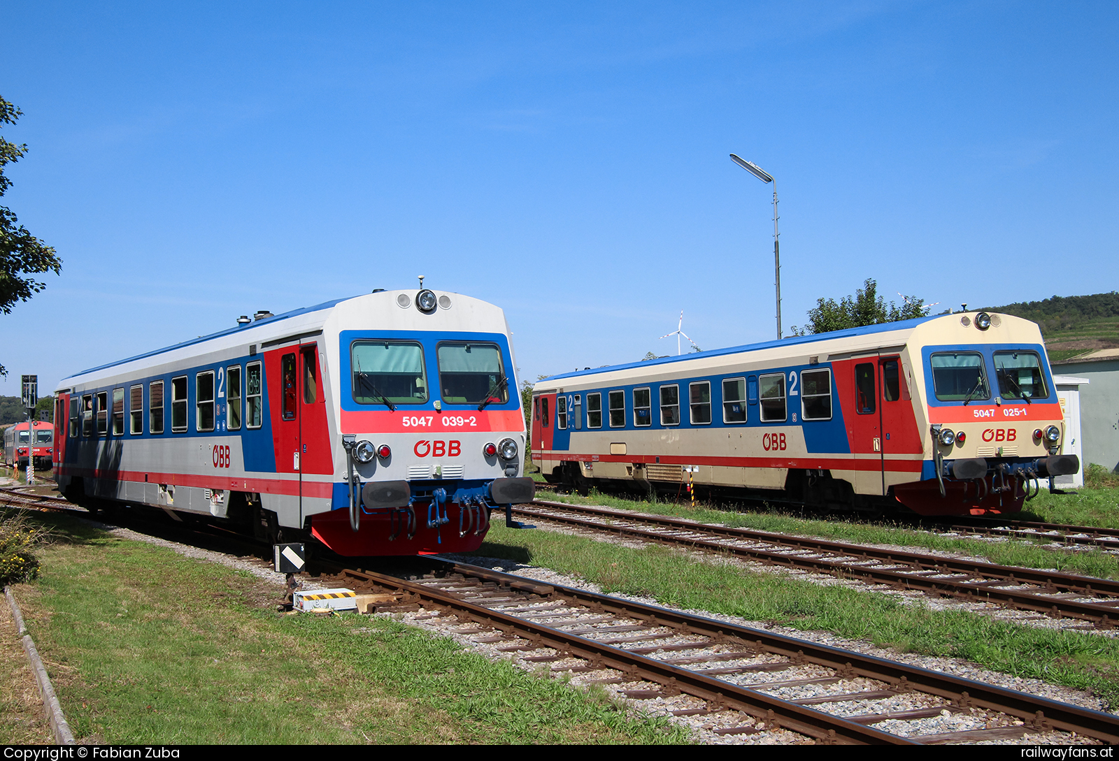 ÖBB 5047 039 in Groß-Schweinbarth  Railwayfans