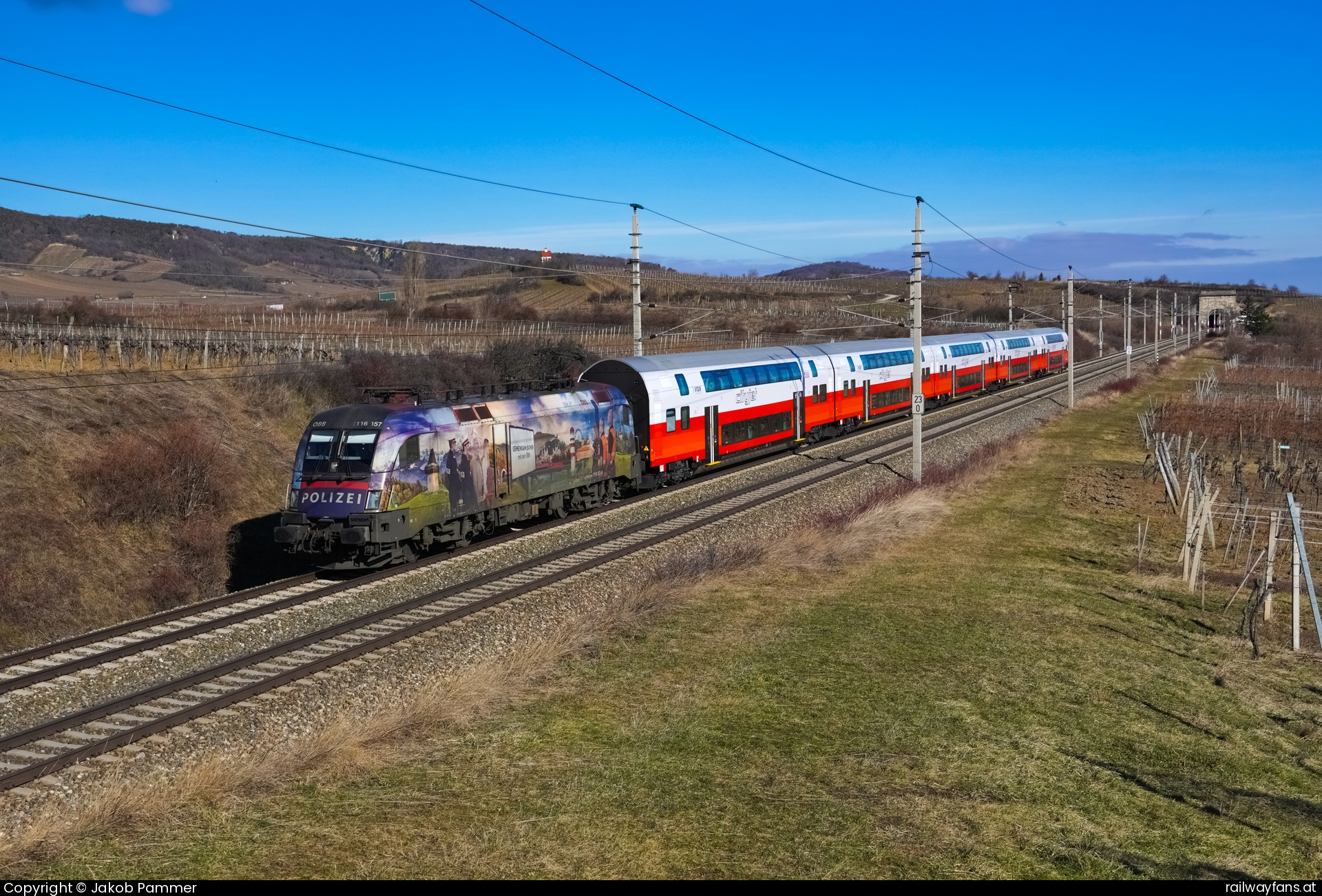 ÖBB 1116 157 in Pfaffstätten mit dem REX 2327 Südbahn | Wien Hbf -  Spielfeld Straß Railwayfans