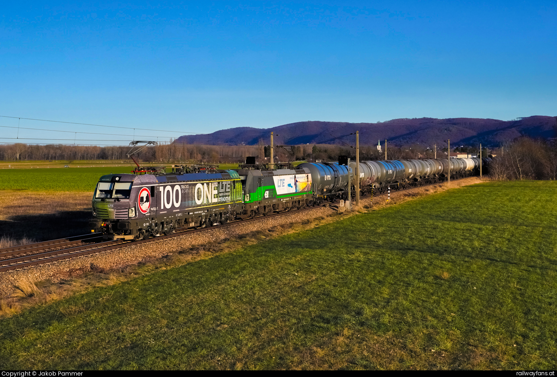 LTE 193 958 in Großhaarbach mit dem SGAG 46194 Franz-Josefsbahn | Wien FJB - Ceske Velenice Railwayfans