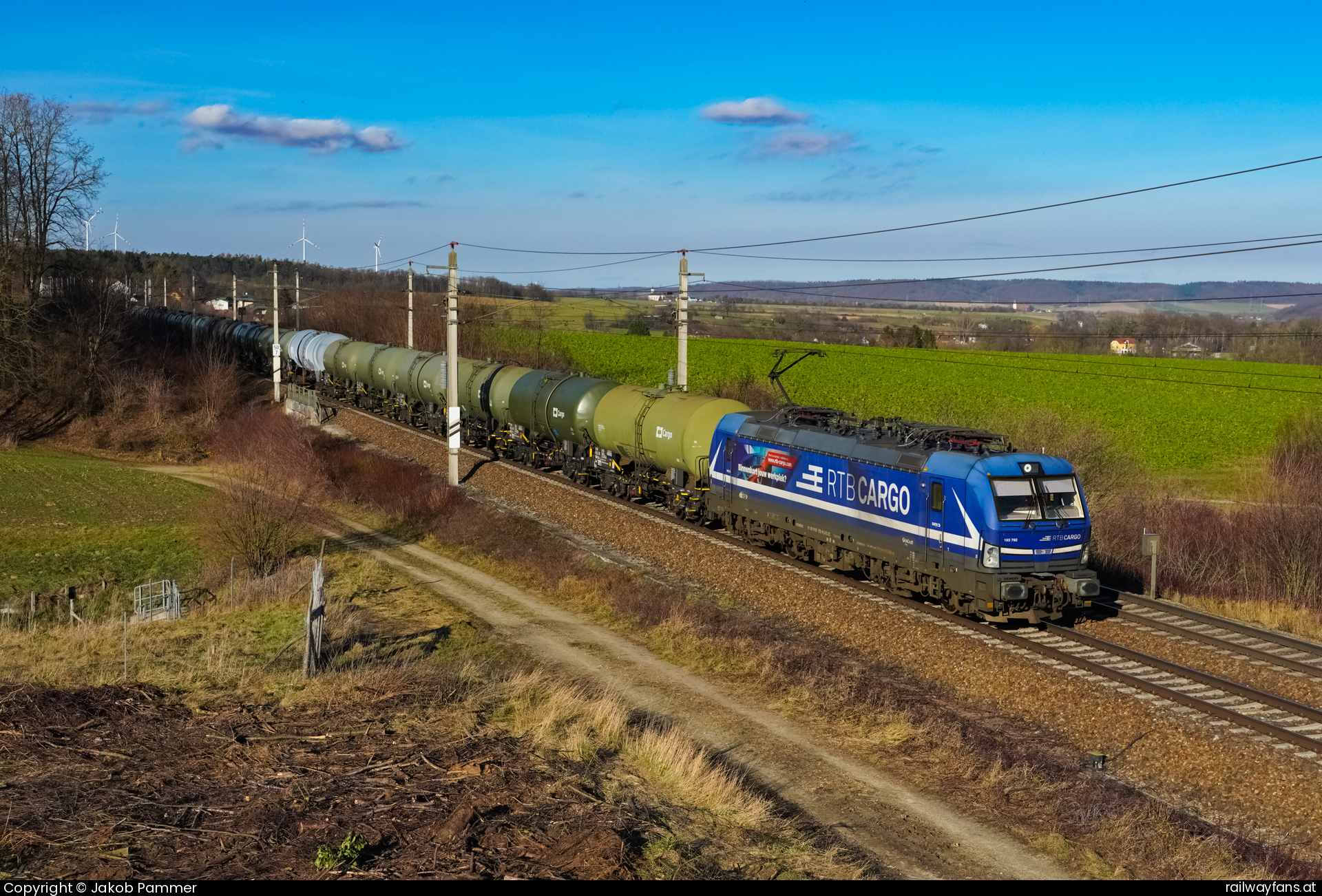 RTB Cargo 193 792 in Schildberg mit dem SLGAG 43183 Westbahn | Wien Westbahnhof - St. Pölten (alt) Railwayfans