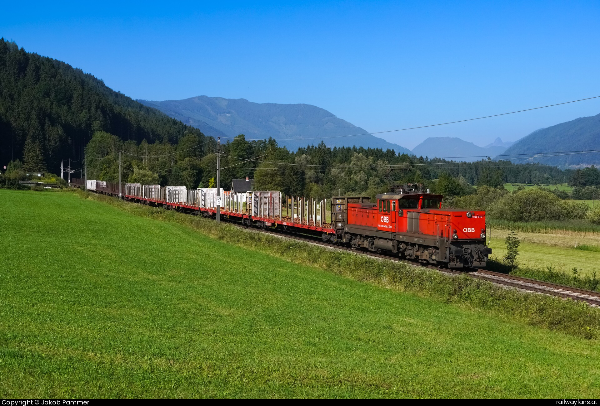 ÖBB 1063 040 in Admont mit dem VG 73621 Rudolfsbahn | Amstetten - Selzthal Railwayfans