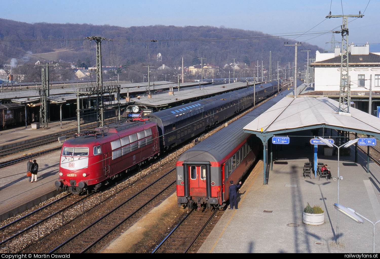 DB Fernverkehr AG 103 153 in Wien Hütteldorf mit dem EN223 Westbahn | Wien Westbahnhof - St. Pölten (alt) Railwayfans