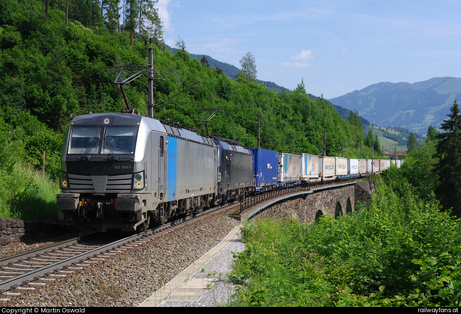 Railpool 193 998 in Bad Hofgastein, Steinachviadukt - mit Dispo 193 684  Tauernbahn | Schwarzbach St. Veit - Villach Hbf Railwayfans