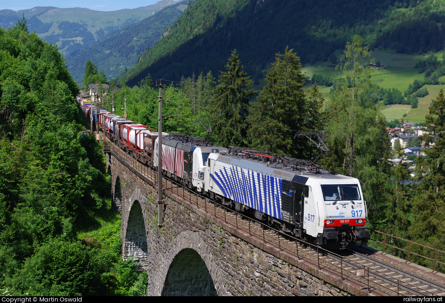 Lokomotion 189 917 in Bad Hofgastein, Steinachviadukt - mit 193 775  Tauernbahn | Schwarzbach St. Veit - Villach Hbf Railwayfans