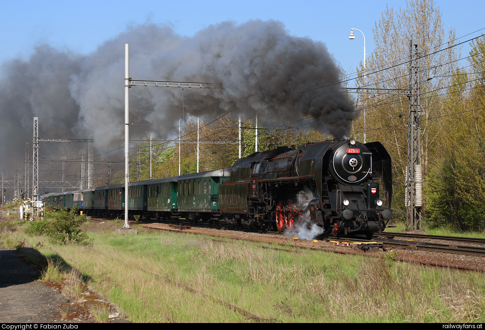 České dráhy 475 101 in Lipnik nad Becvou  Railwayfans