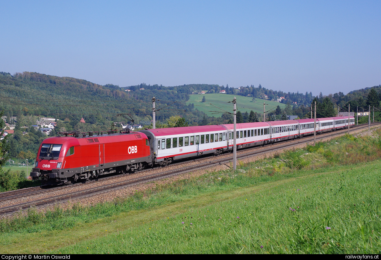 ÖBB 1016 018 in Eichgraben mit dem OIC866 Westbahn | Wien Westbahnhof - St. Pölten (alt) Railwayfans