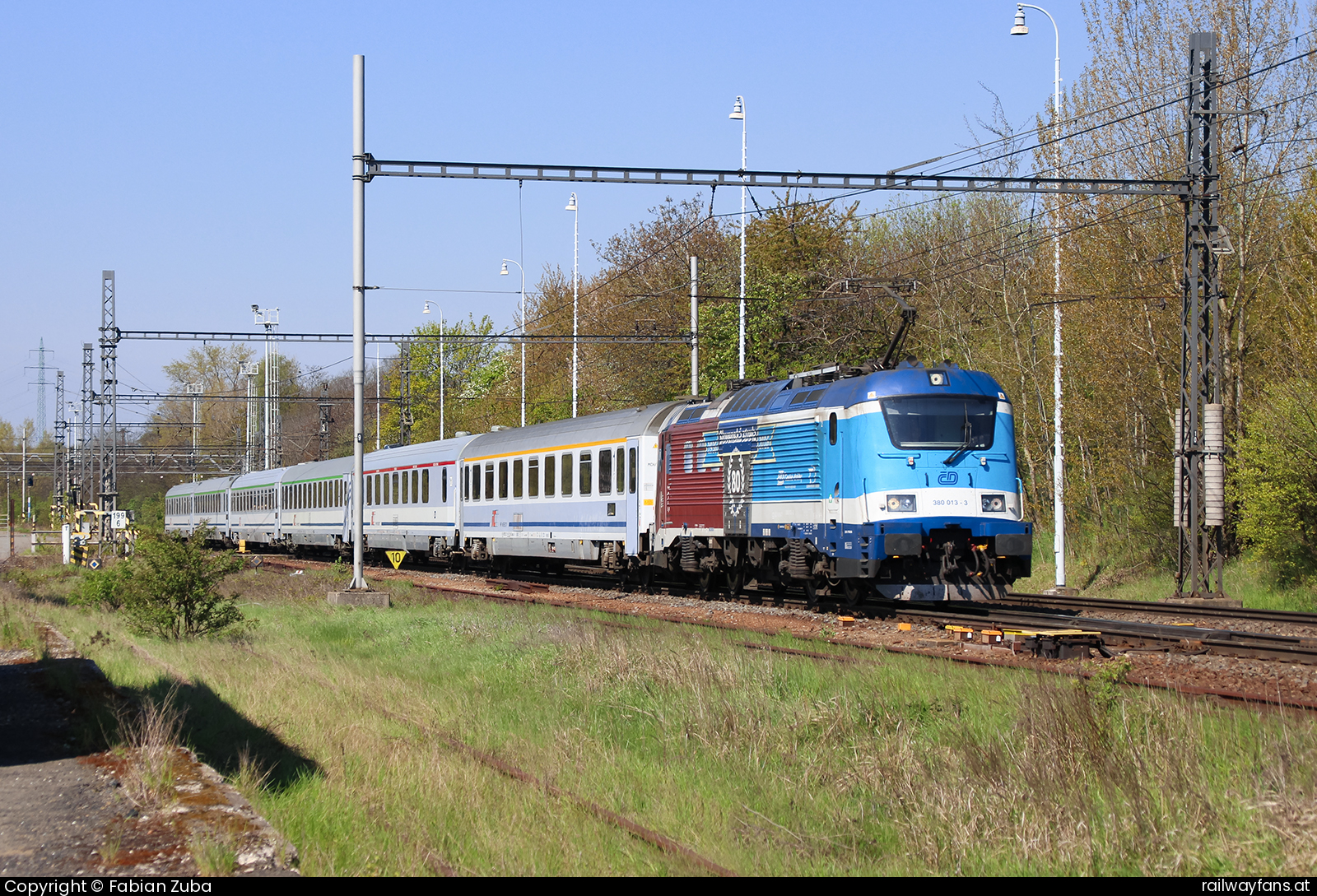 České dráhy 380 013 in Lipnik nad Becvou  Railwayfans