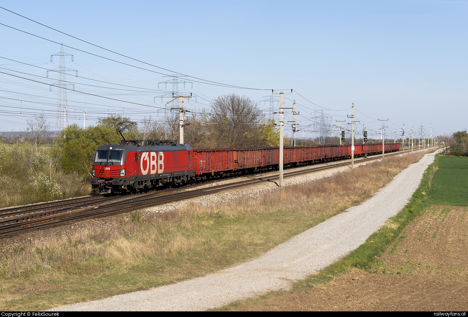 ÖBB 1293 191 in Großhaarbach Ostbahn | Wien Hbf - Hegyeshalom Railwayfans