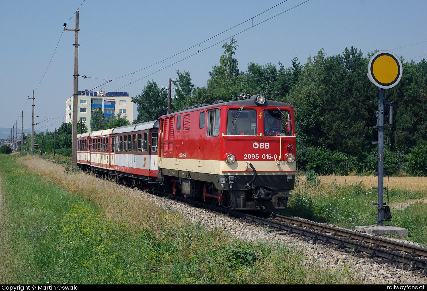 ÖBB 2095 015 in Ober-Grafendorf mit dem 6835  Railwayfans