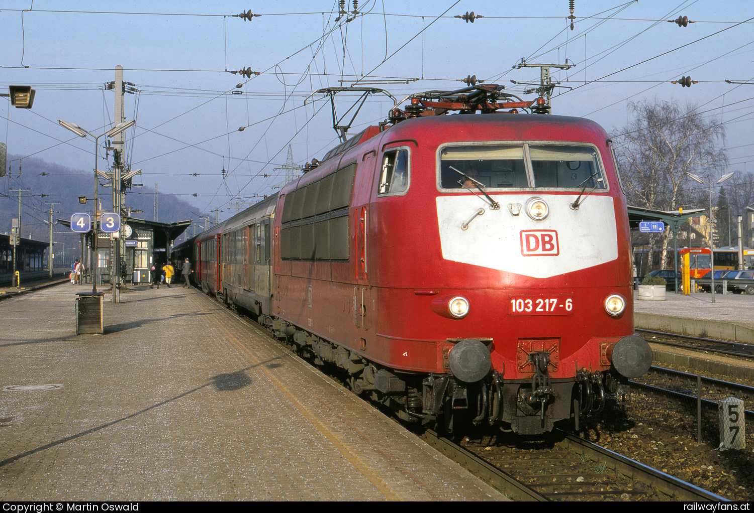DB Fernverkehr AG 103 217 in Wien Hütteldorf mit dem EN491 Westbahn | Wien Westbahnhof - St. Pölten (alt) Railwayfans
