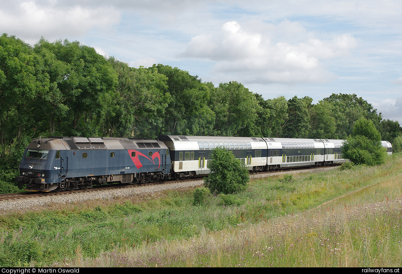 DSB Me 1533 in Lejre mit dem R1925  Railwayfans