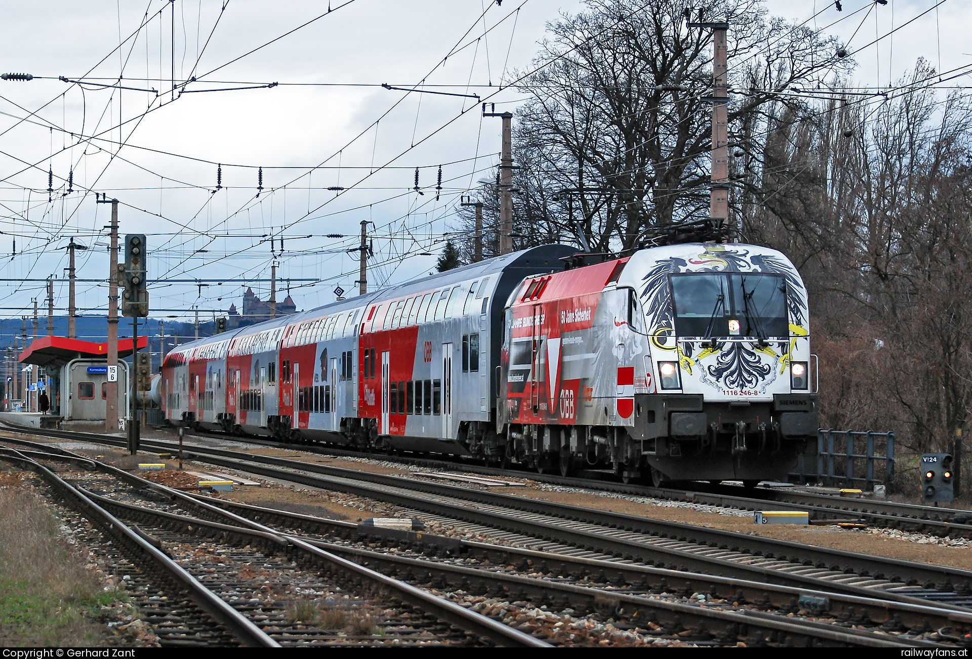 ÖBB 1116 246 in Klosterneuburger Straße - 1116 246 