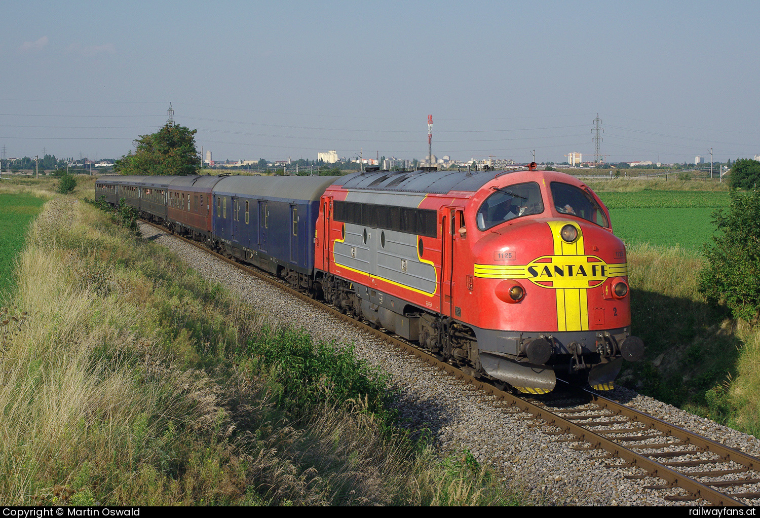 Strabag V170 1125 in Großhaarbach mit dem 16479 - DSB MY 1125, Baujahr 1957. Bei Strabag von 2007 bis 2010, danach bis heute Karpat Vasut KFT Ungarn.  Innere Aspangbahn | Wien Zvbf - Felixdorf Railwayfans