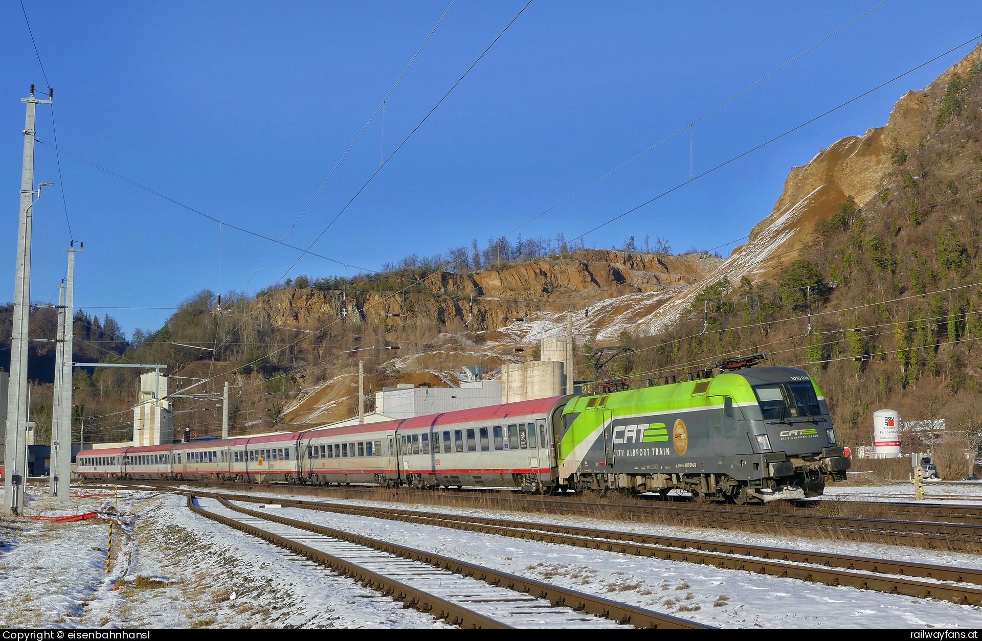 ÖBB 1016 014 in Großhaarbach mit dem IC 515 Südbahn | Wien Hbf -  Spielfeld Straß Railwayfans