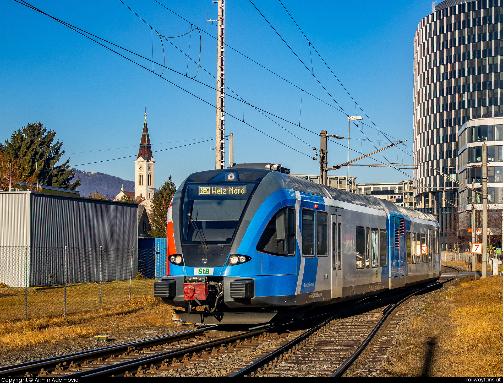 StB 5062 003 in Graz Jakomini mit dem S31 Steirische Ostbahn | Graz Hbf - Szentgotthard Railwayfans