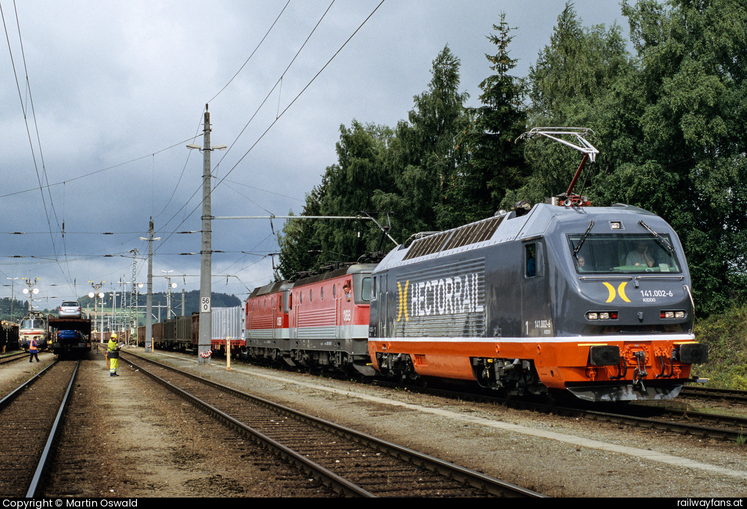 Hectorrail 141 002 in Summerau mit dem 44504 - mit 1044 124 und 1044 016, Probefahrt von Linz vor Überstellung nach Schweden.   Railwayfans