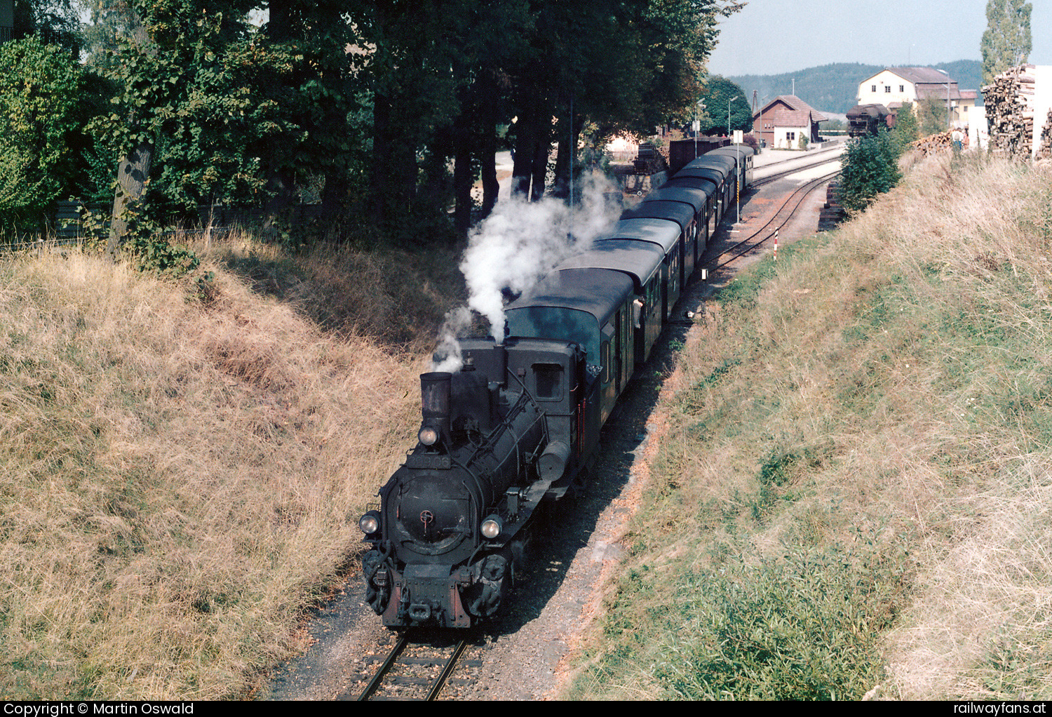 ÖBB 399 06 in Weitra  Railwayfans
