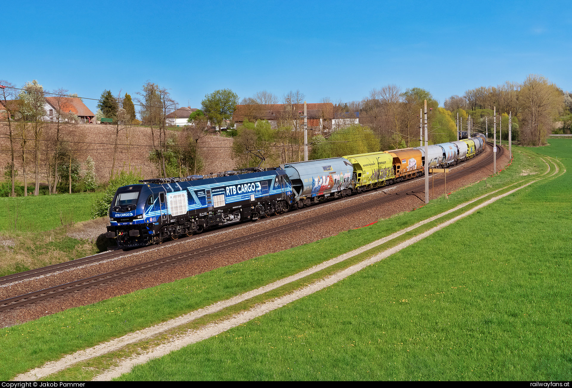 RTB Cargo 2019 311 in Großhaarbach mit dem SGAG 46192 Passauerbahn | Linz Hbf - Passau Hbf Railwayfans