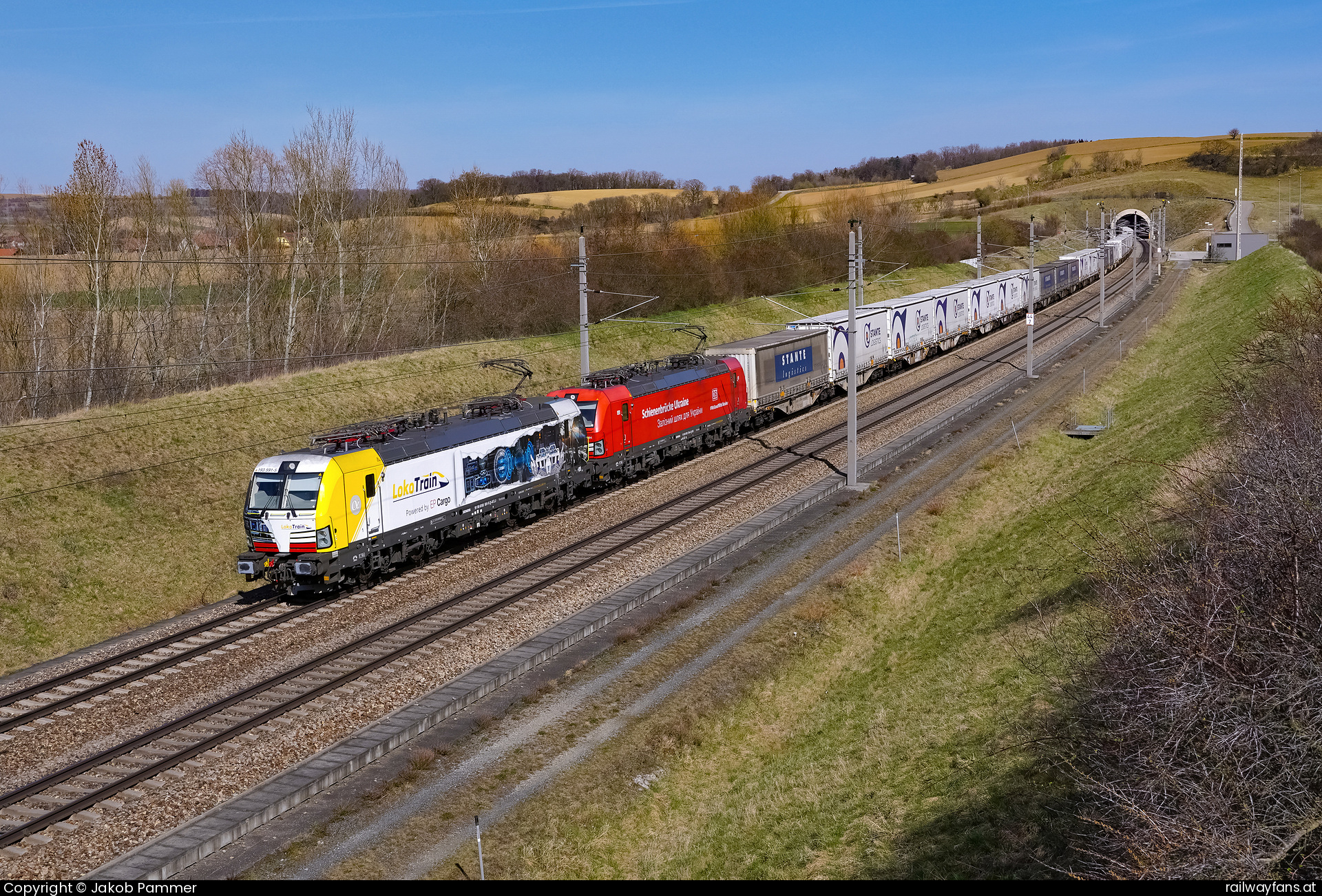 Alpha Trains Luxembourg 193 591 in Großhaarbach mit dem STEC 43599 Westbahn Railwayfans