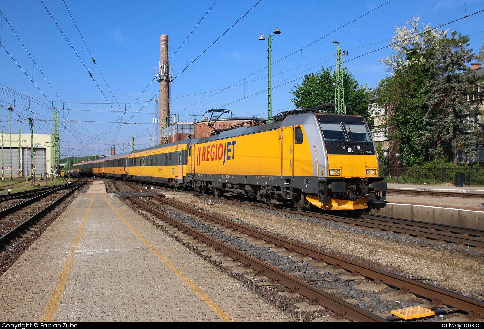 Regiojet 386 204 in Großhaarbach  Railwayfans