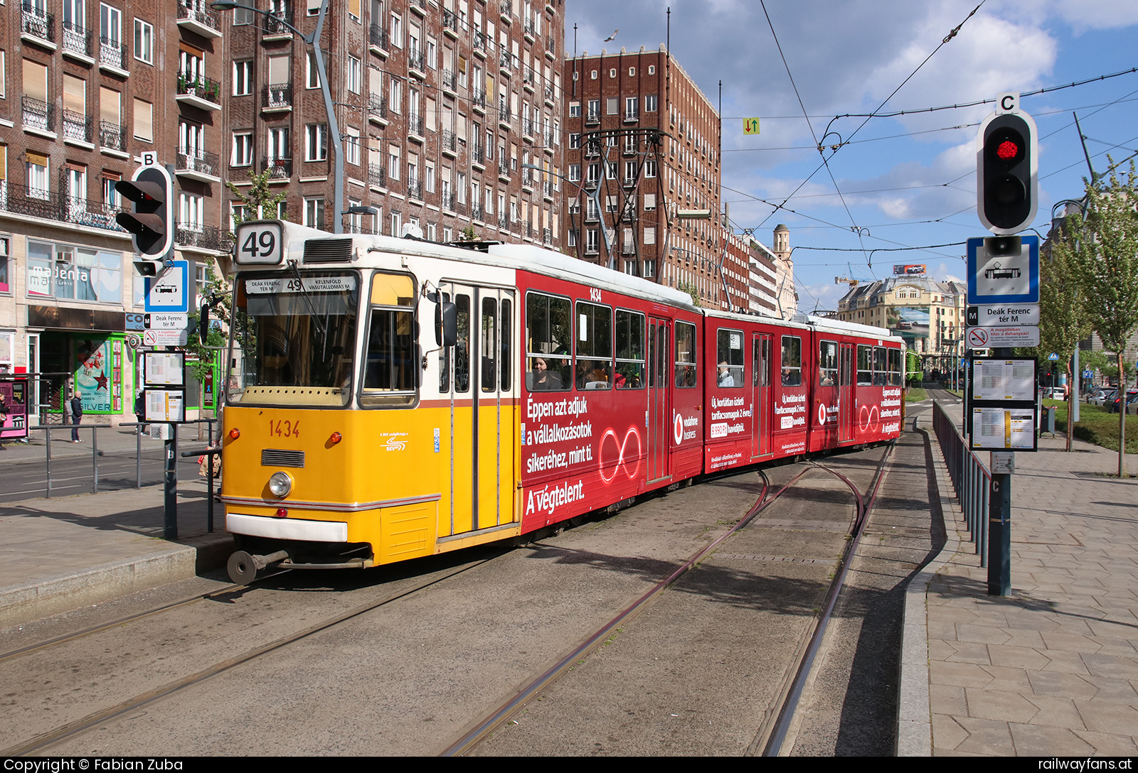 Budapesti Közlekedési Központ 1434 in Budapest Deák Ferenc tér  Railwayfans