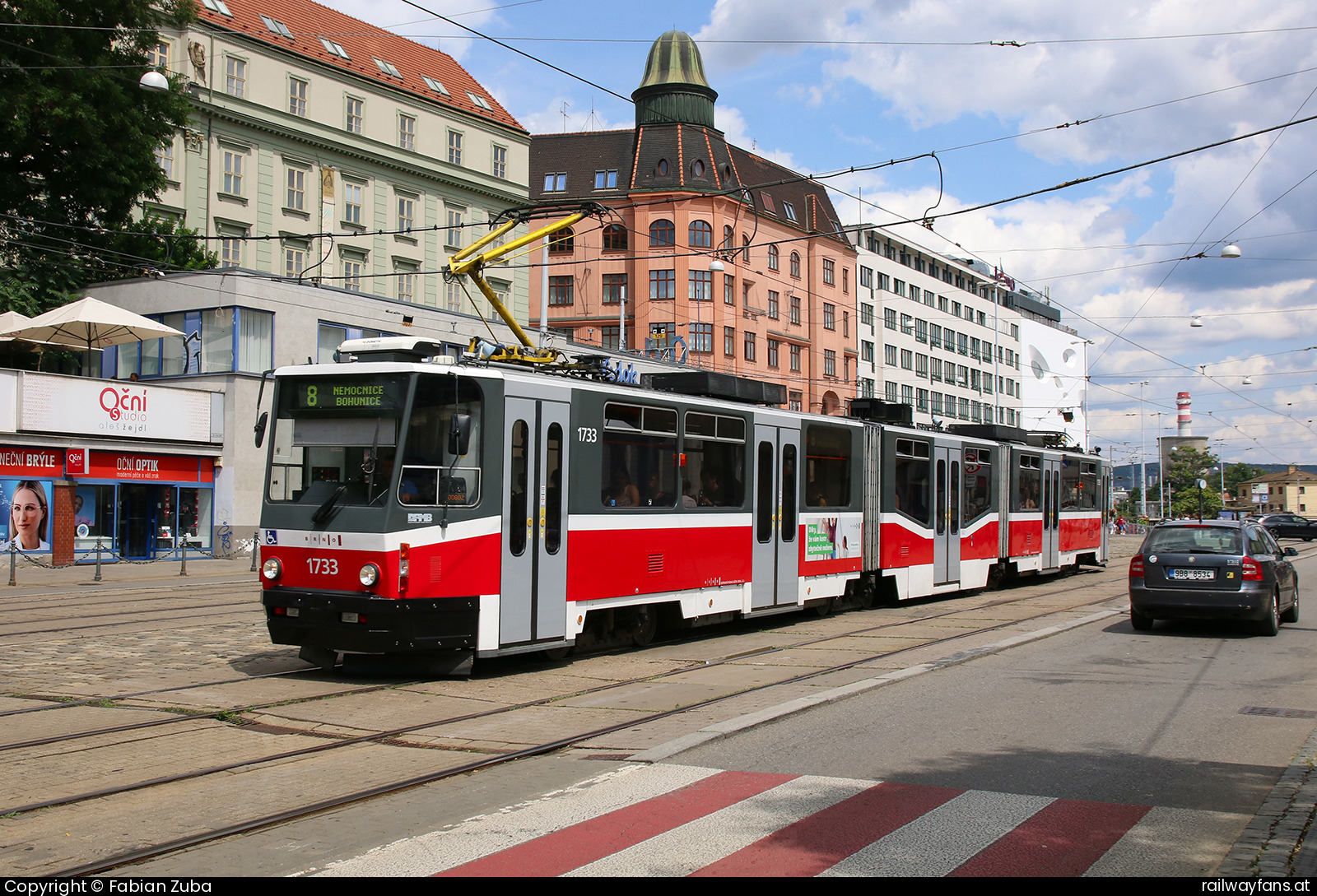 DPMB 1733 in Brno hl.n.  Railwayfans