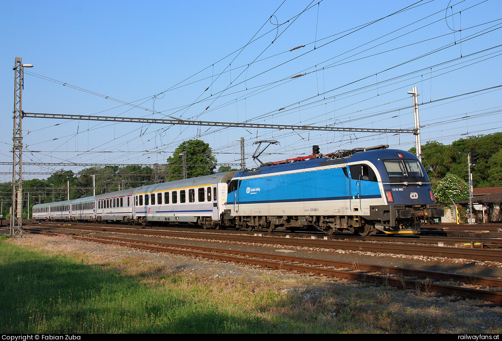 České dráhy 1216 903 in Breclav  Railwayfans