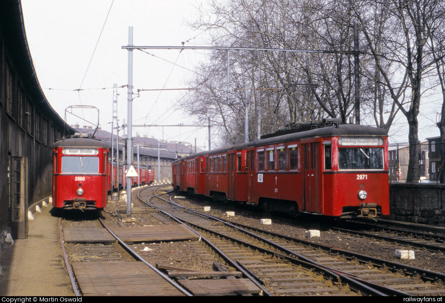 Wiener Verkehrsbetriebe N1 2971 in Michelbeuern  Railwayfans