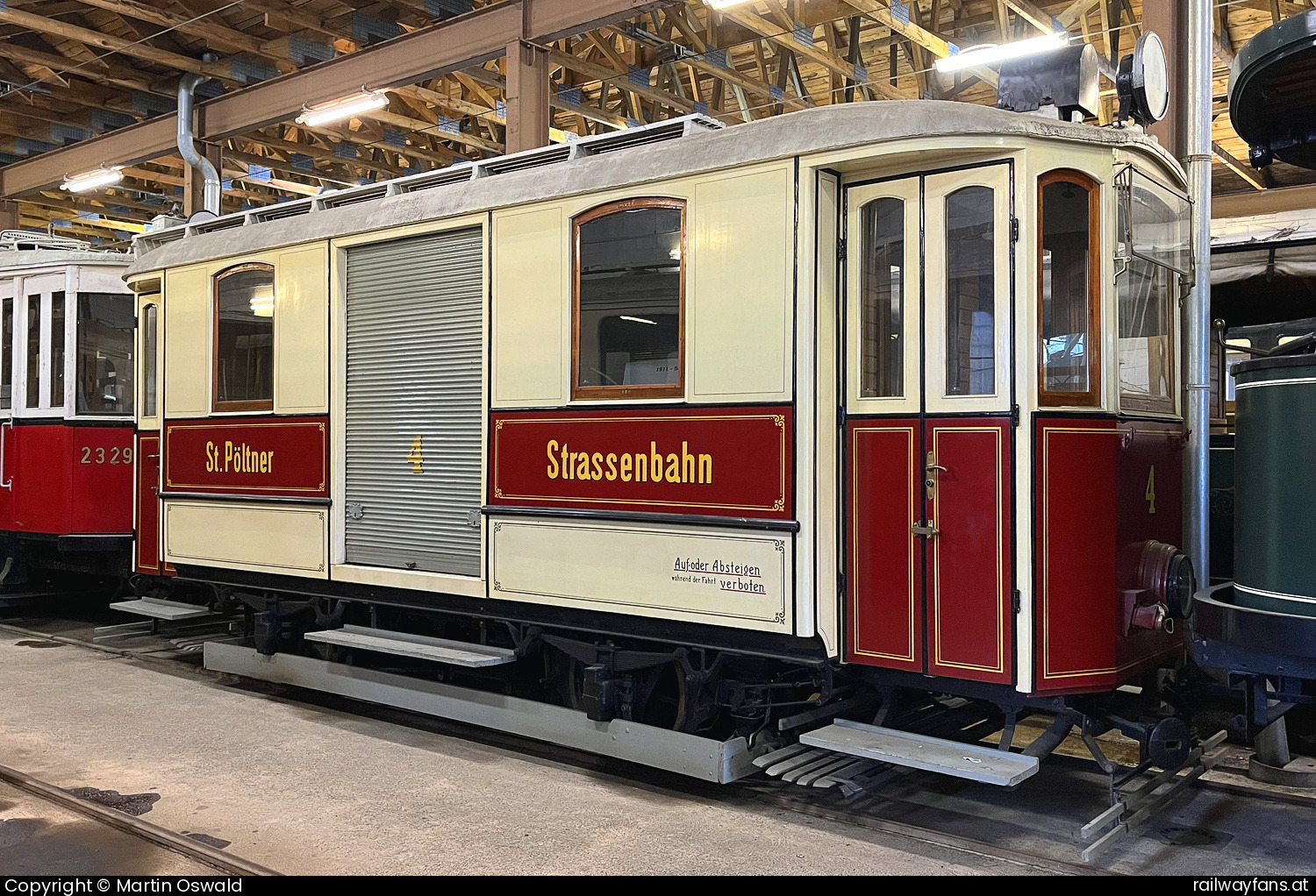 Museumstramway Mariazell Tw 4 in Sankt Sebastian - Herkunft: St. Pöltner Straßenbahn, Baujahr 1914   Railwayfans