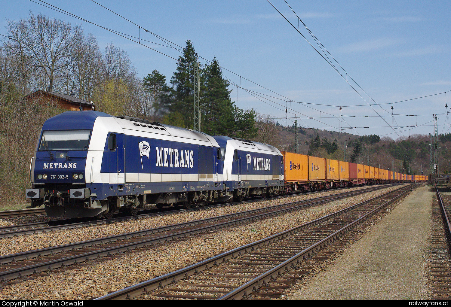 Metrans 761 002 in Großhaarbach - + 761 003   Railwayfans