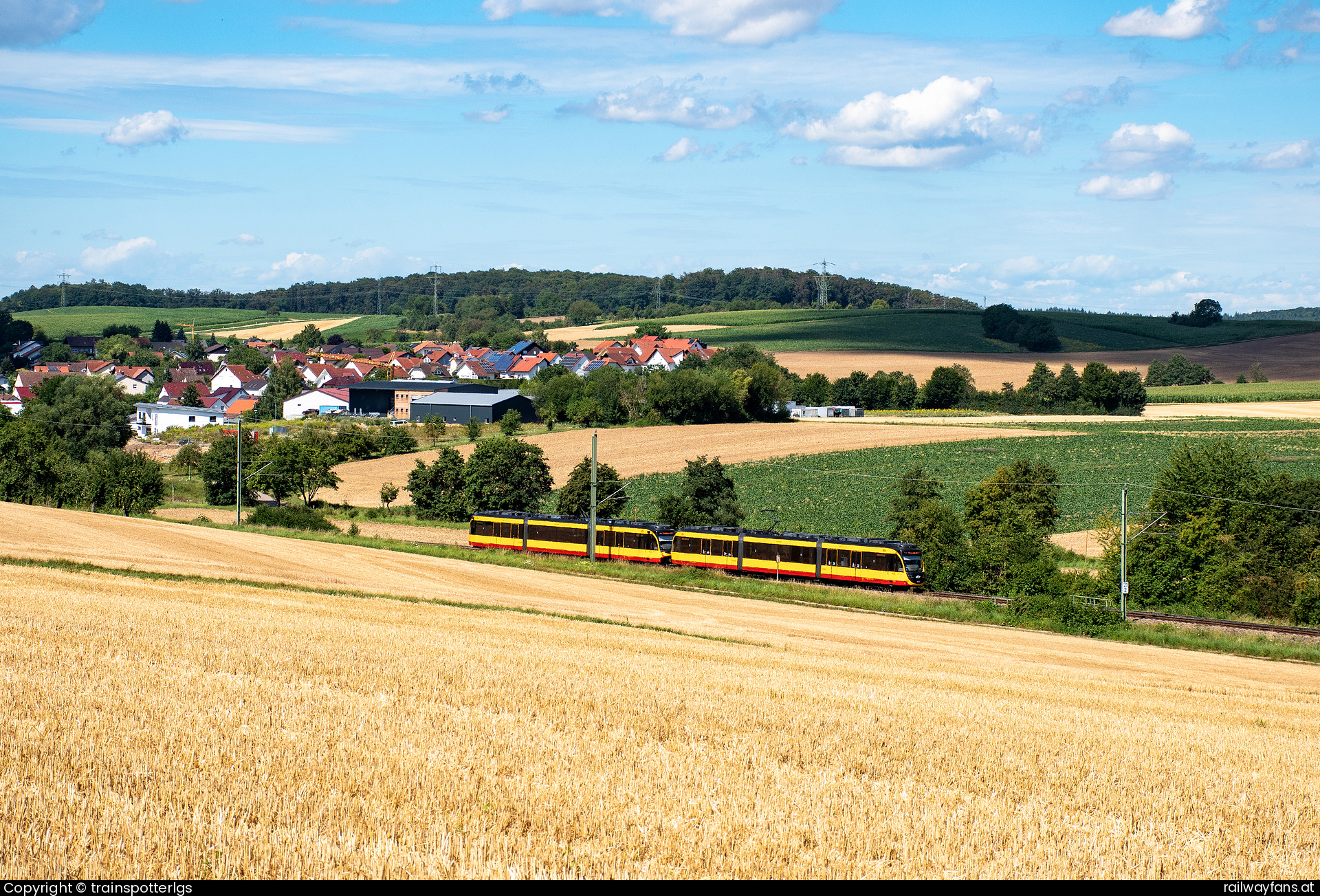 avg ET 2010 931 in Treschklingen - AVG ET 2010 931 spotted near Bad Rappenau   Railwayfans