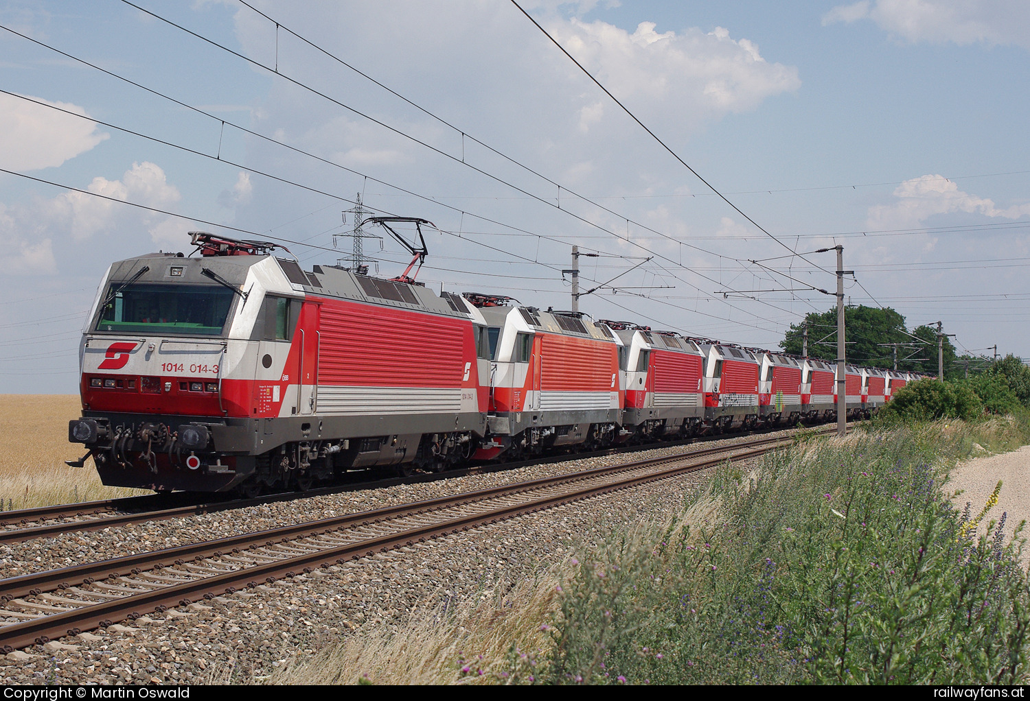 ÖBB 1014 014 in Sbl Parndorf 1 - + 1014.009, 018, 005, 013, 008, 010, 016, 007, 003, 1116.044. Probezug.  Ostbahn | Wien Hbf - Hegyeshalom Railwayfans