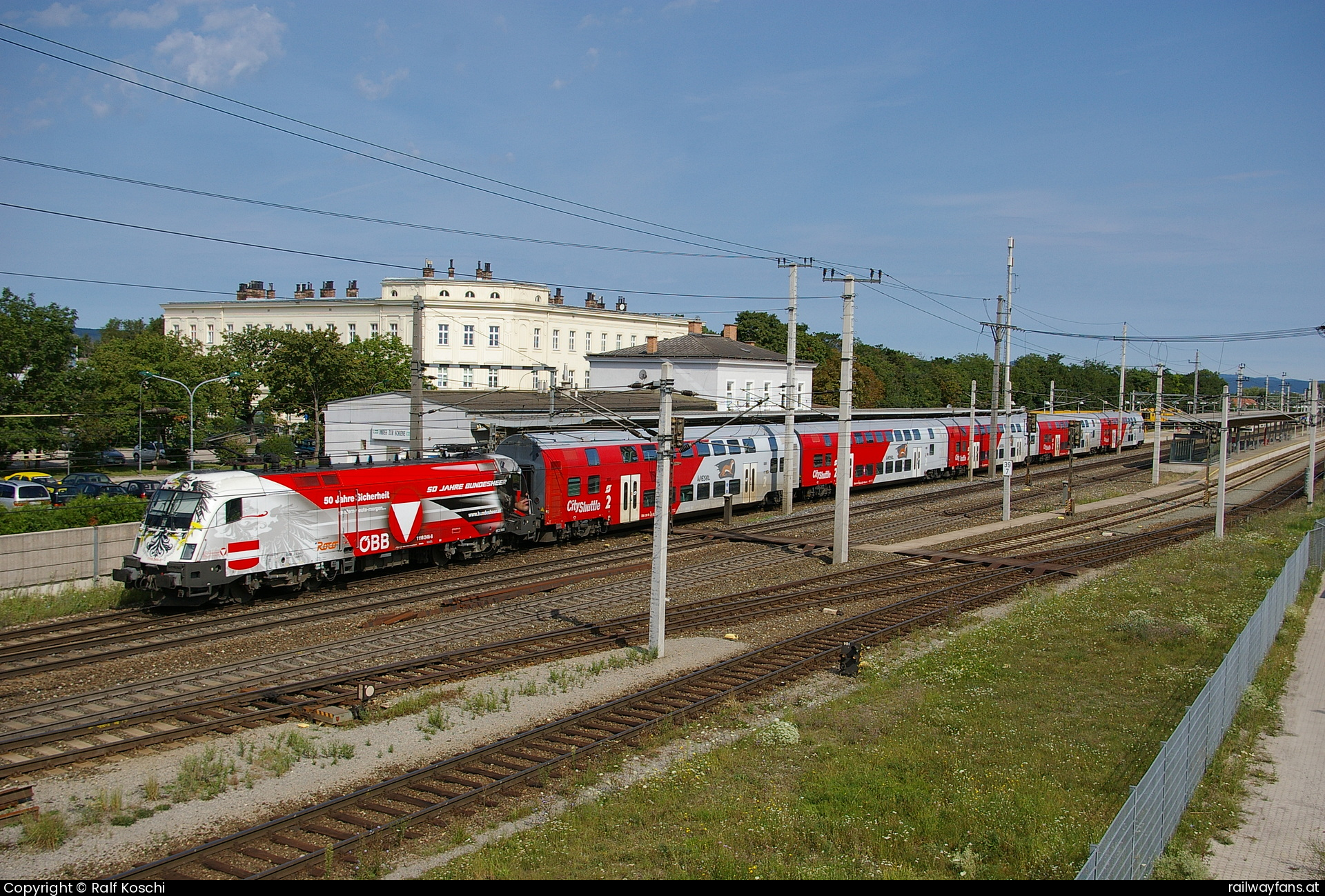 ÖBB 1116 246 in Breclav Südbahn | Wien Hbf -  Spielfeld Straß Railwayfans